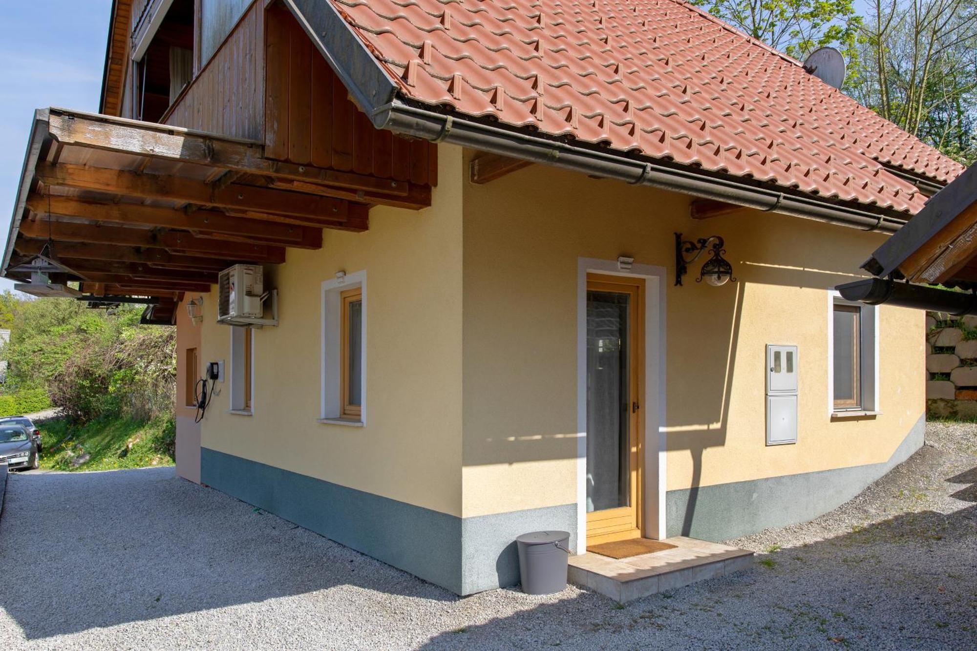 Dob Quiet Family House Butterfly Place מראה חיצוני תמונה