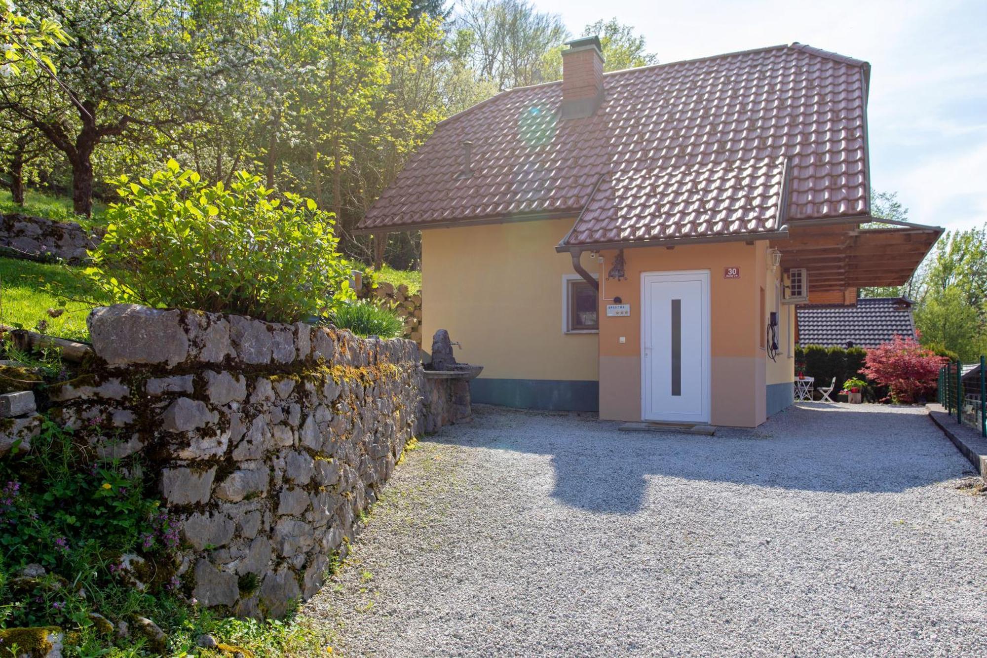 Dob Quiet Family House Butterfly Place מראה חיצוני תמונה